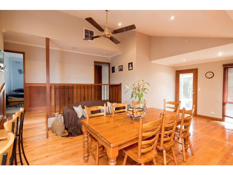 2 Towong Street, Dandenong North VIC 3175