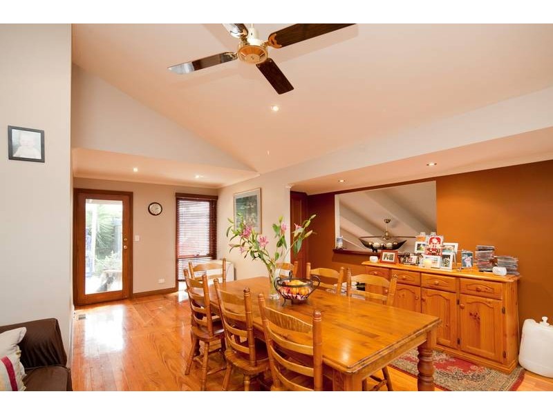 2 Towong Street, Dandenong North VIC 3175