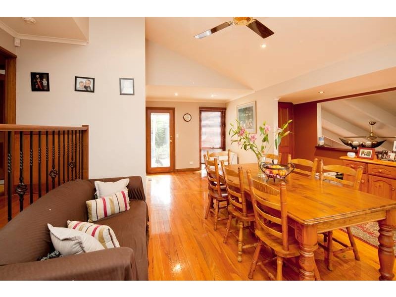 2 Towong Street, Dandenong North VIC 3175