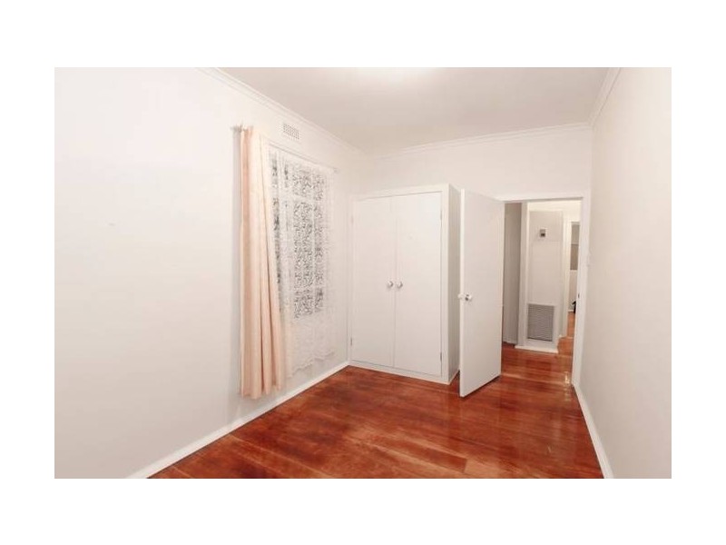 6 Jesson Crescent, Dandenong VIC 3175