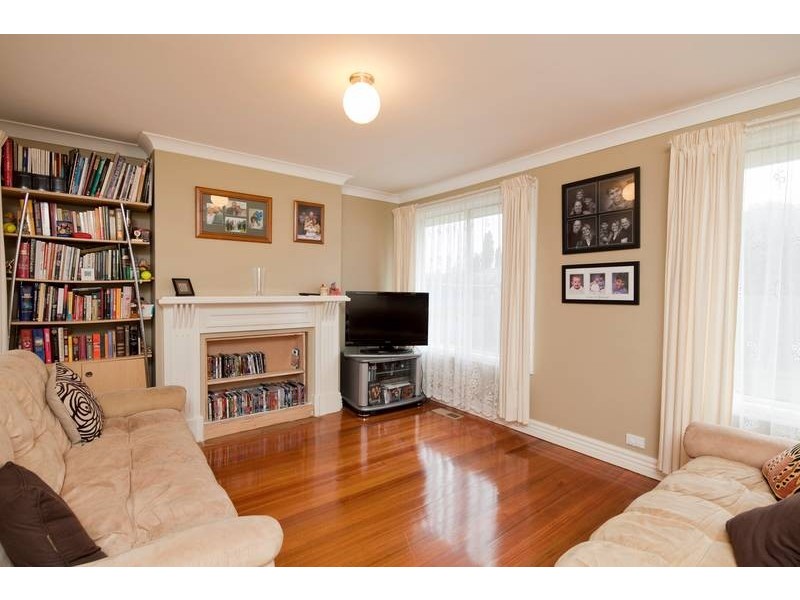 6 Watson Road, Noble Park North VIC 3174