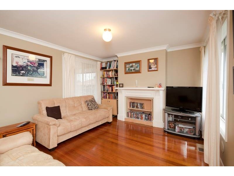 6 Watson Road, Noble Park North VIC 3174