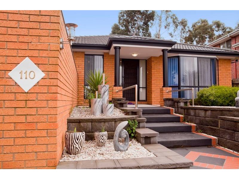 110 Remma Boulevard, Endeavour Hills VIC 3802