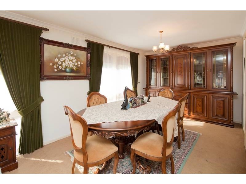 20 Daniel Solander Drive, Endeavour Hills VIC 3802