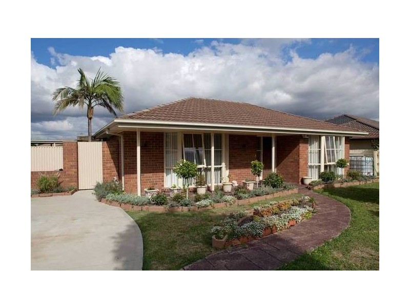 1 Florence Avenue, Berwick VIC 3806