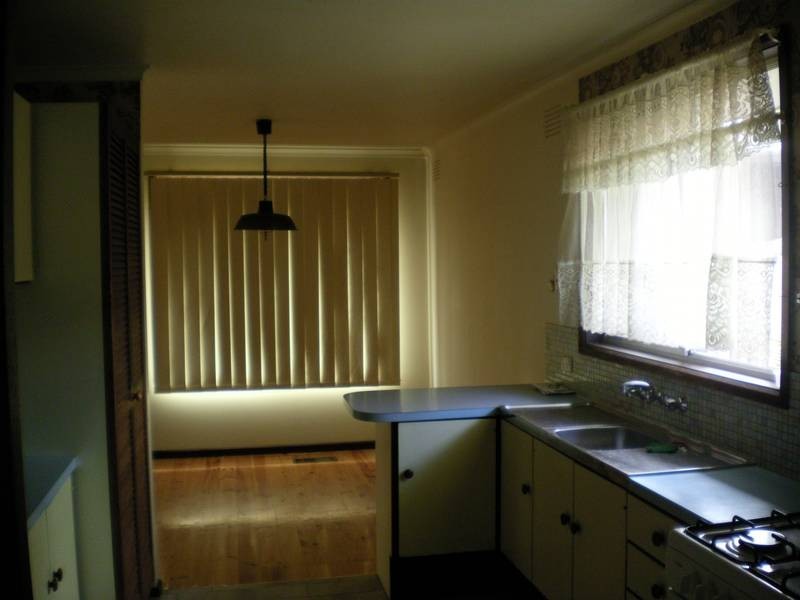 4 Finsbury Drive, Dandenong North VIC 3175