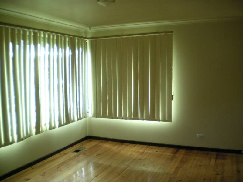 4 Finsbury Drive, Dandenong North VIC 3175