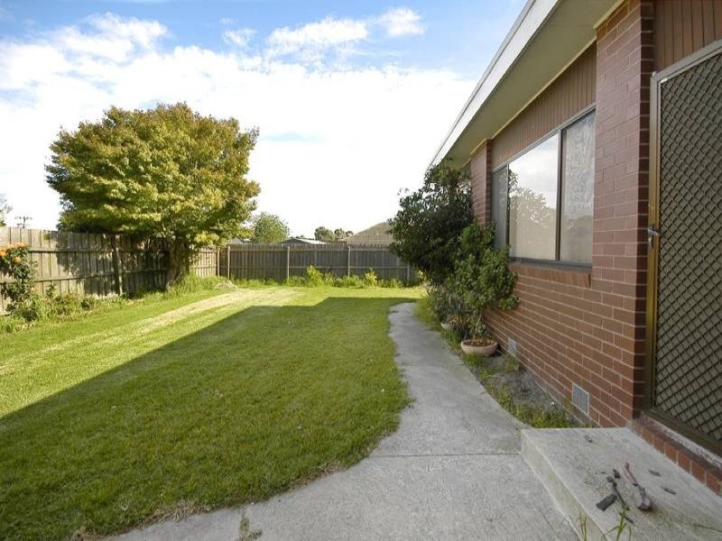 35A Einstein Avenue, Mulgrave VIC 3170