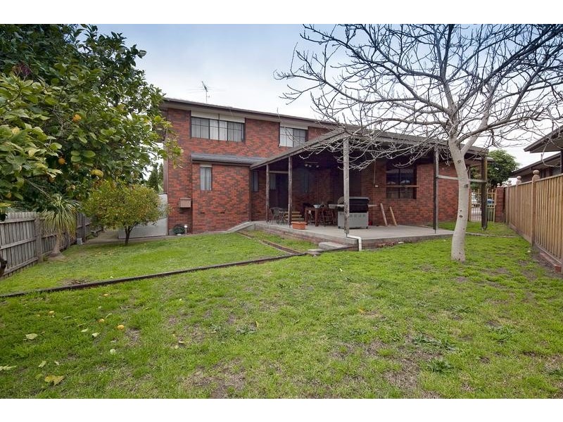 4 Luciella Court, Dandenong North VIC 3175