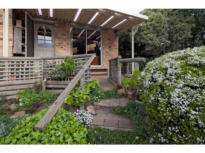 22 Waranga Street, Dandenong North VIC 3175