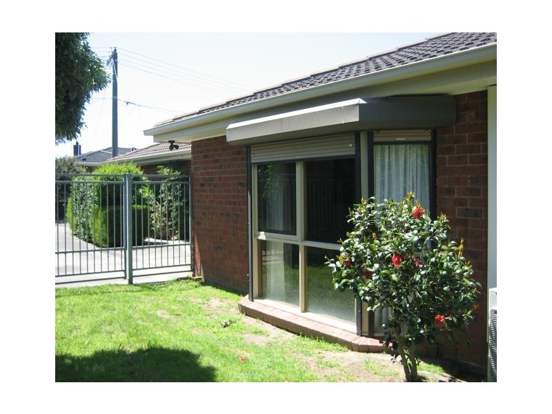 14 Huckson Rise, Dandenong North VIC 3175