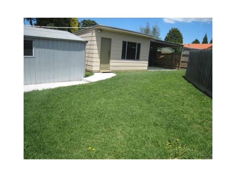 1 Victoria Crt, Dandenong North VIC 3175
