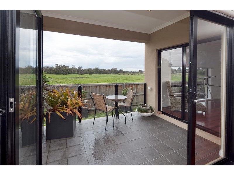 14 Royal Oak Court, Mulgrave VIC 3170