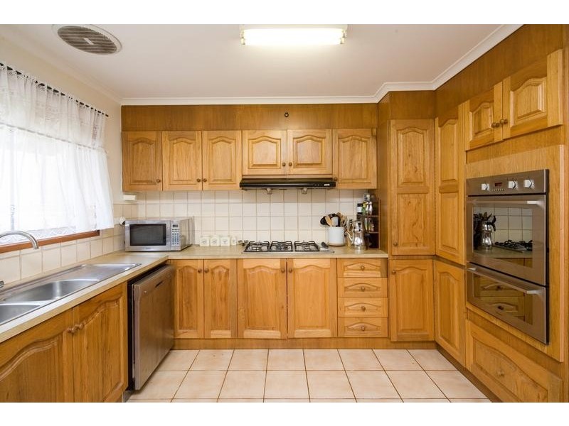 9 Dowell Court, Dandenong North VIC 3175