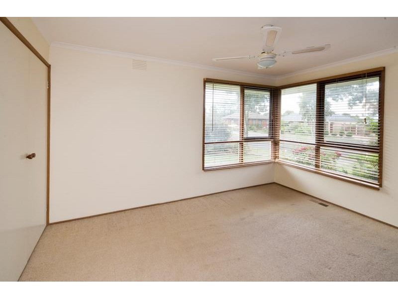 9 Eppalock Court, Noble Park North VIC 3174