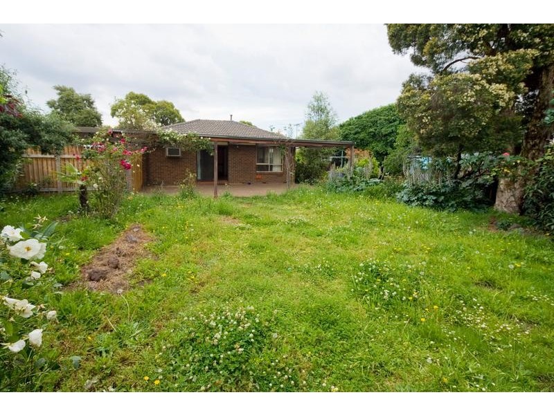 9 Eppalock Court, Noble Park North VIC 3174