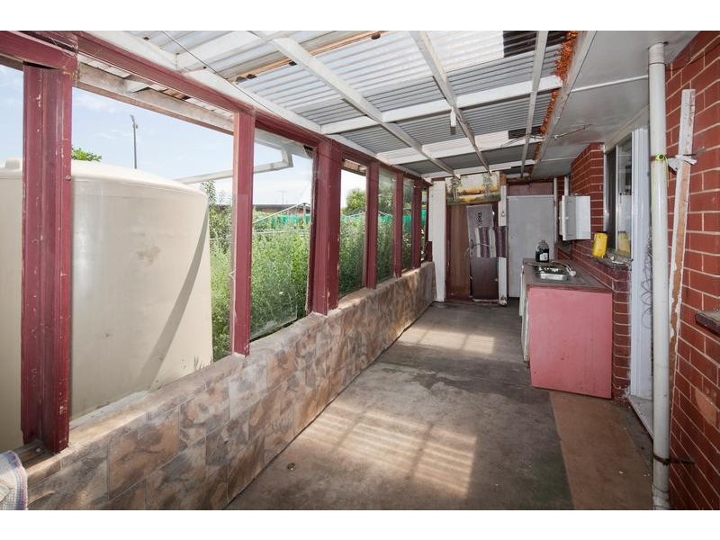 82 Ellen Street, Springvale VIC 3171