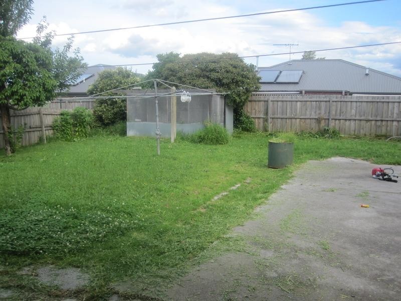 36 Curtin Crescent, Dandenong North VIC 3175