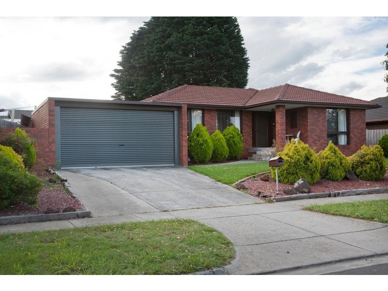 43 Maygrove Way, Mulgrave VIC 3170