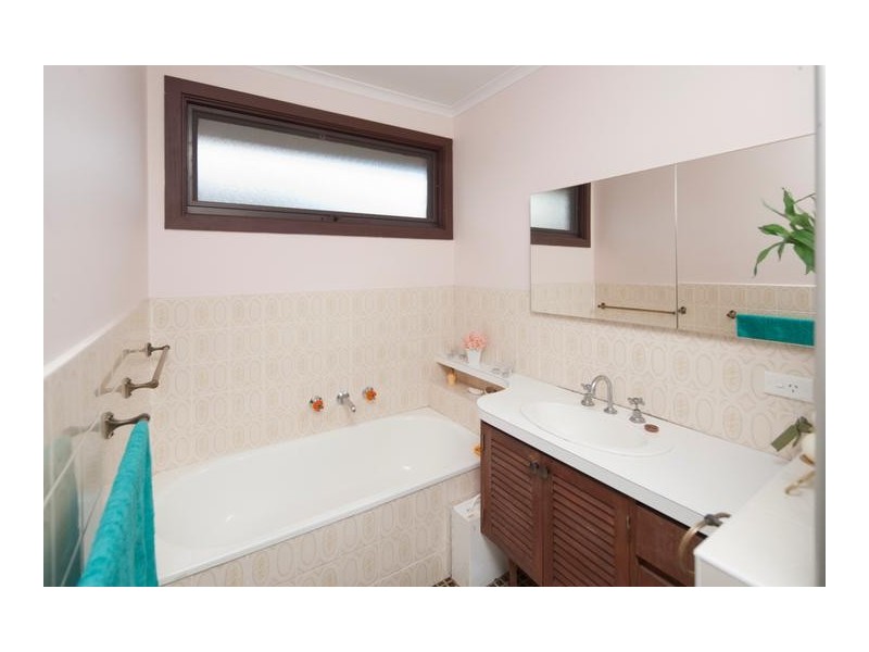 43 Maygrove Way, Mulgrave VIC 3170