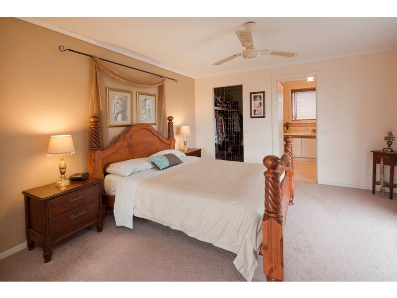 23 Exell Drive, Dandenong North VIC 3175