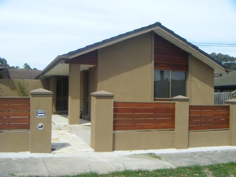 2/6 Galos Place, Noble Park North VIC 3174