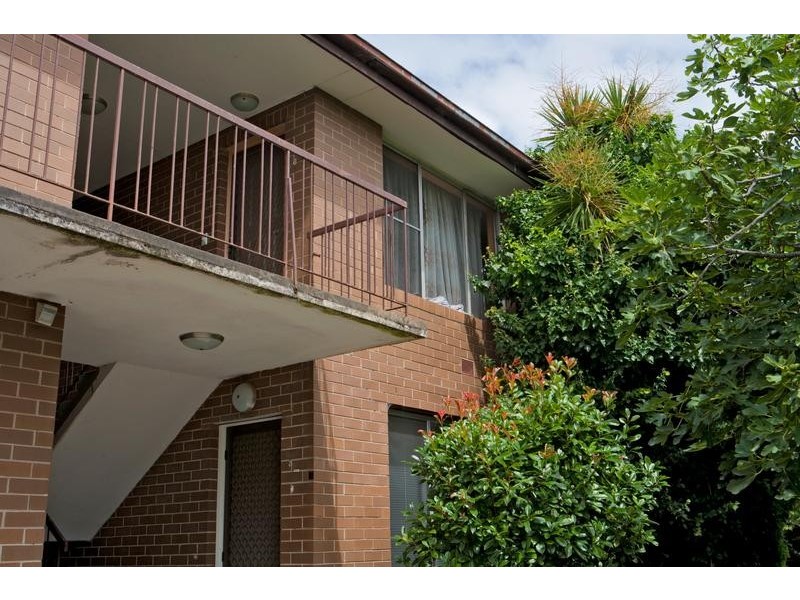 6/2 Edith Street, Dandenong VIC 3175