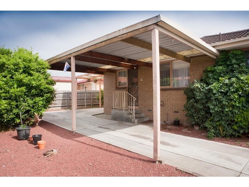 100 Loch Road, Dandenong North VIC 3175