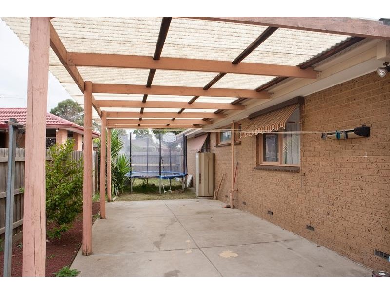 100 Loch Road, Dandenong North VIC 3175