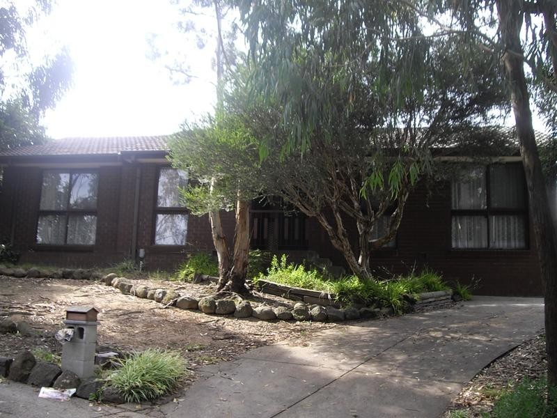 11 Cloverdale Court, Mulgrave VIC 3170