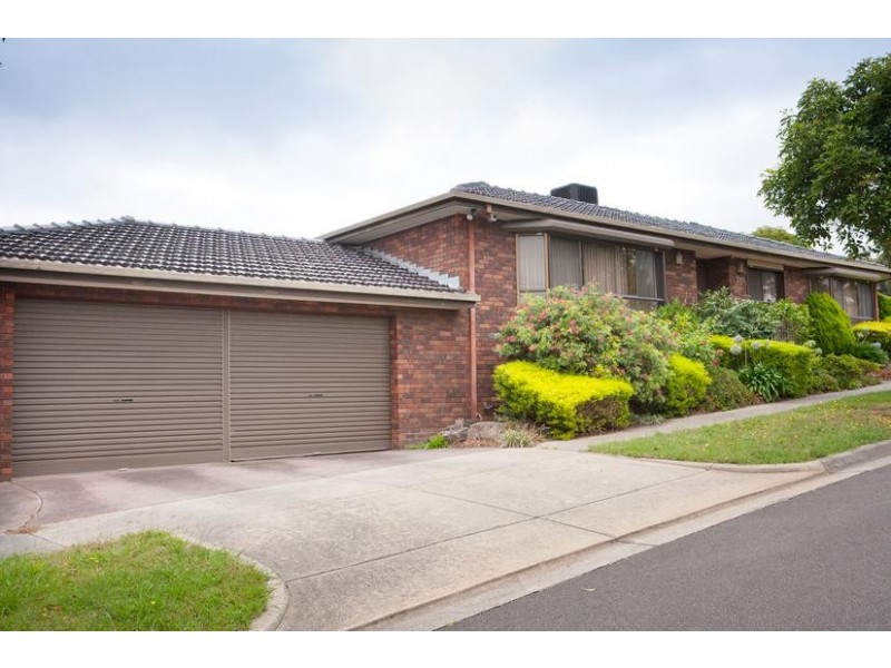 23 Bellbrook Drive, Dandenong North VIC 3175