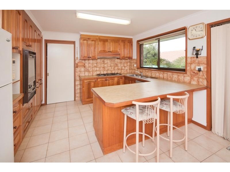 23 Bellbrook Drive, Dandenong North VIC 3175