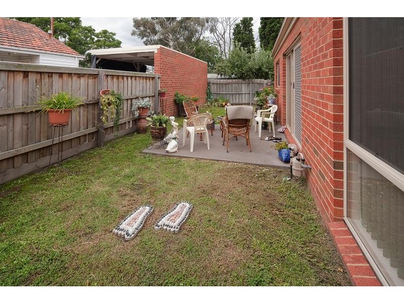 2/4 Lyons Court, Dandenong North VIC 3175