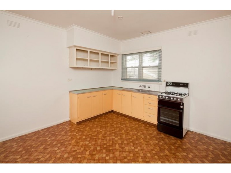 24 Barbara Avenue, Dandenong North VIC 3175