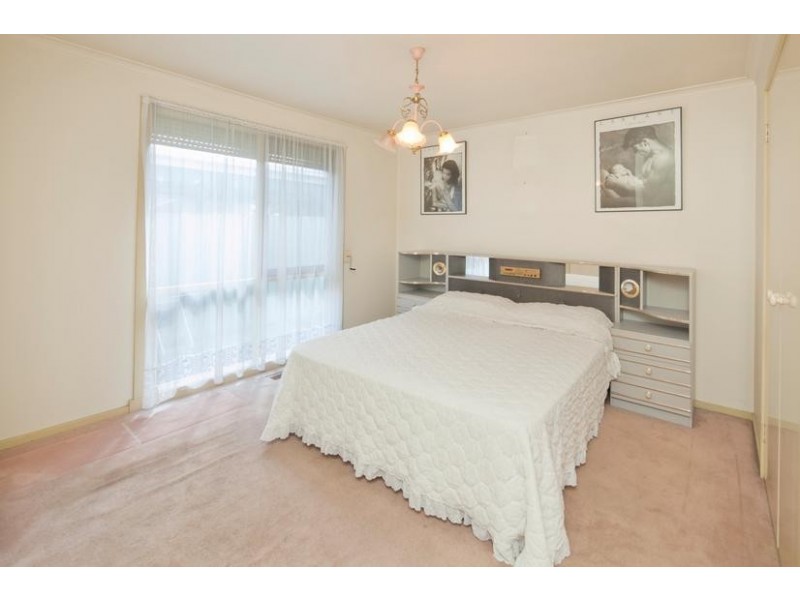 19 Manning Drive, Noble Park North VIC 3174