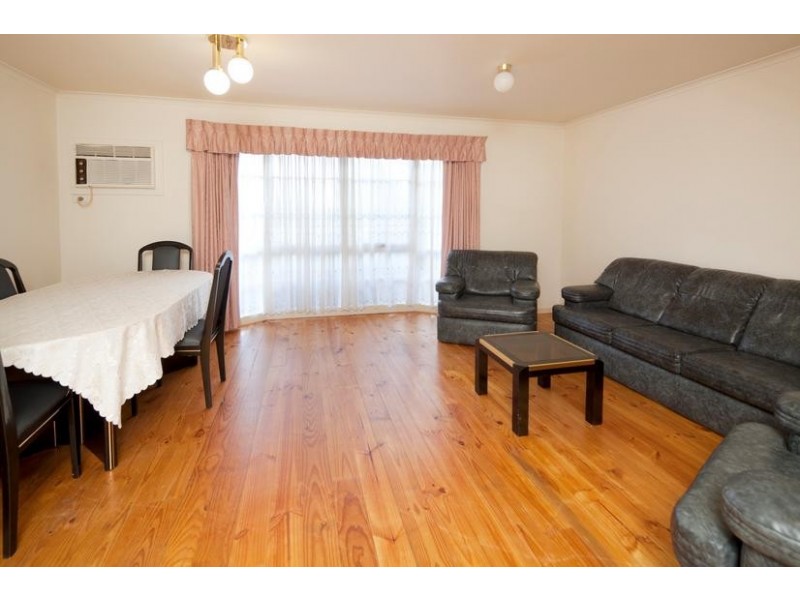 19 Manning Drive, Noble Park North VIC 3174