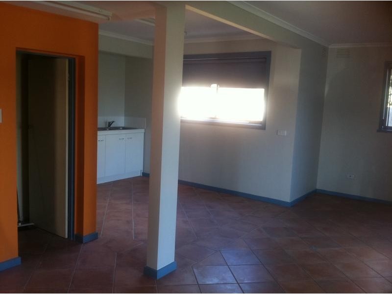 2/127 jacksons rd, Noble Park VIC 3174