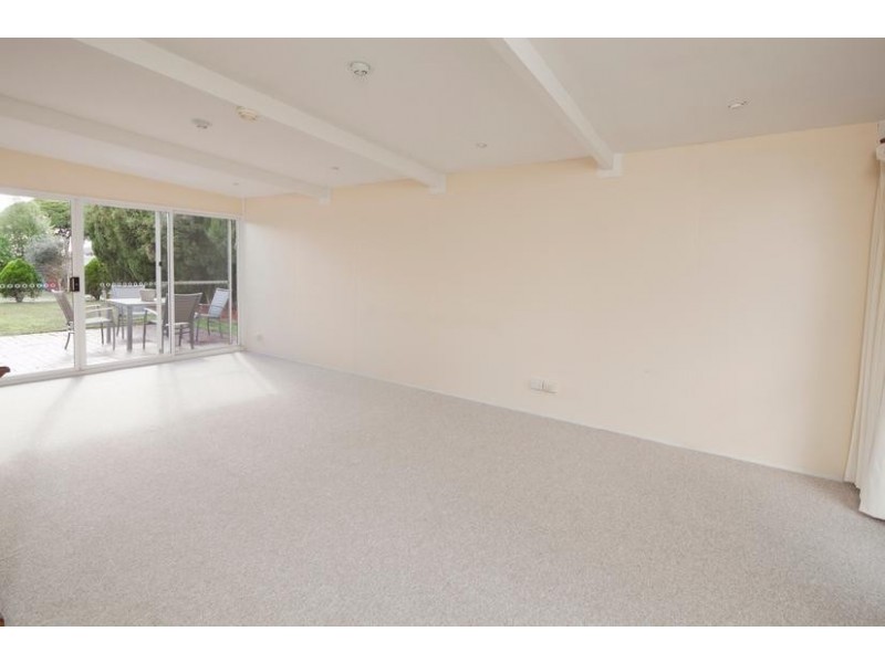 11 Murray Road, Dandenong North VIC 3175