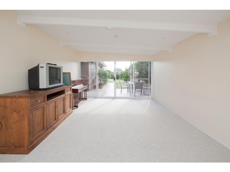 11 Murray Road, Dandenong North VIC 3175