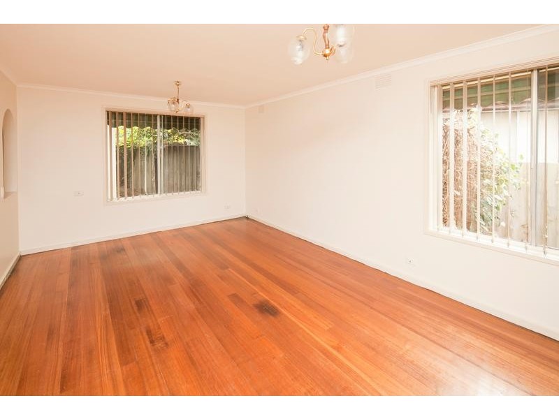 6 Timberglade Drive, Noble Park North VIC 3174