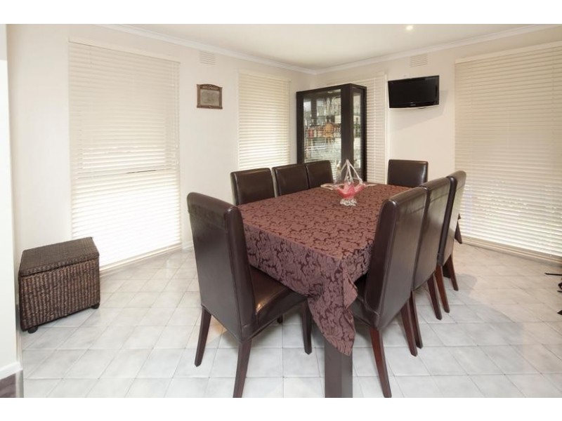 2 Nimbin Court, Noble Park North VIC 3174