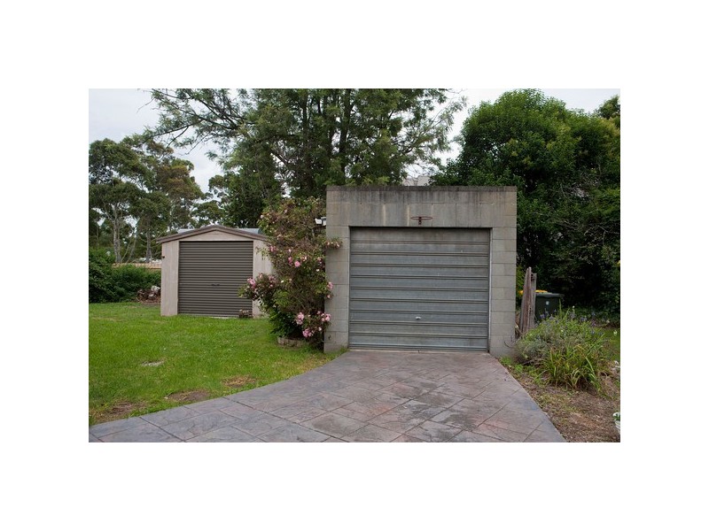 7 Tennyson Court, Mulgrave VIC 3170