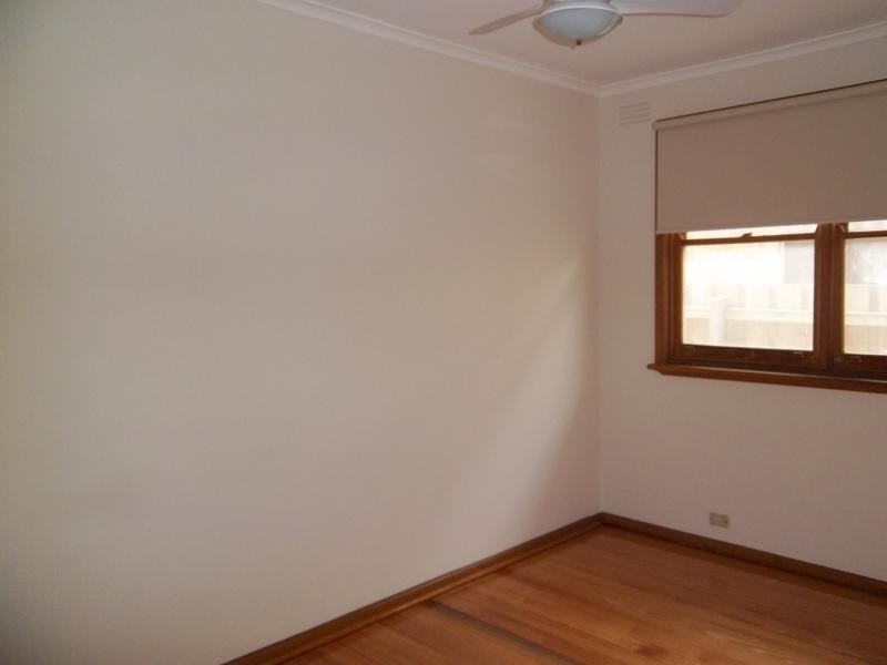 12 Broadoak street, Noble Park VIC 3174