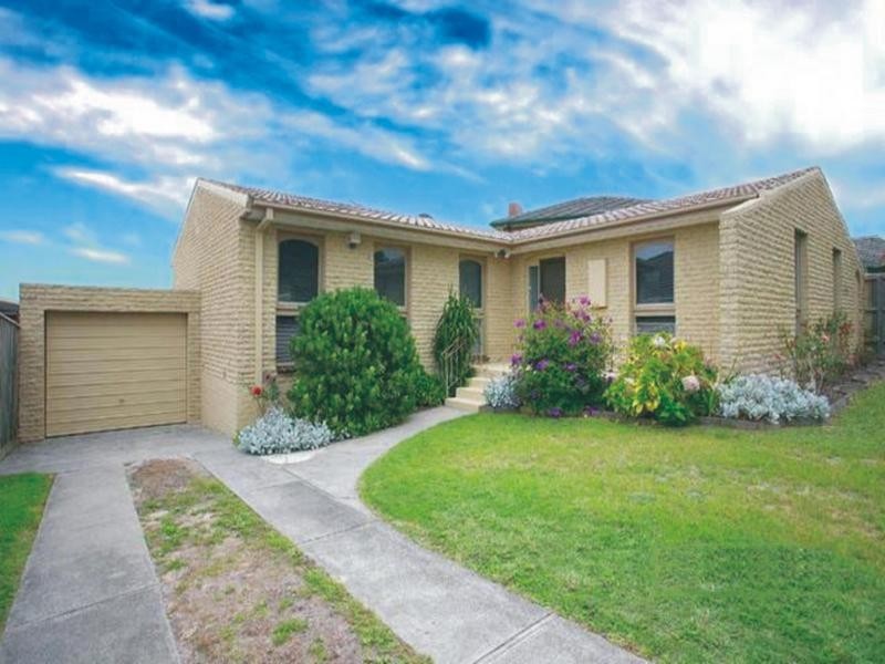 23 Rawdon Hill drive, Dandenong North VIC 3175