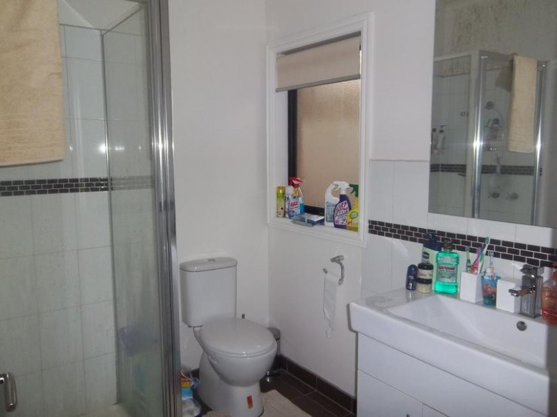 2/11 Lammas court, Mulgrave VIC 3170