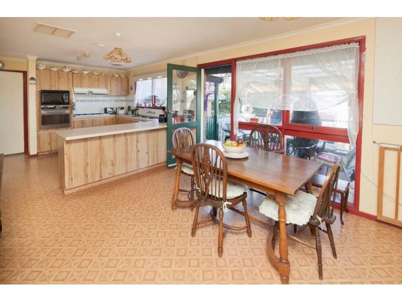 13 Mark Court, Dandenong North VIC 3175