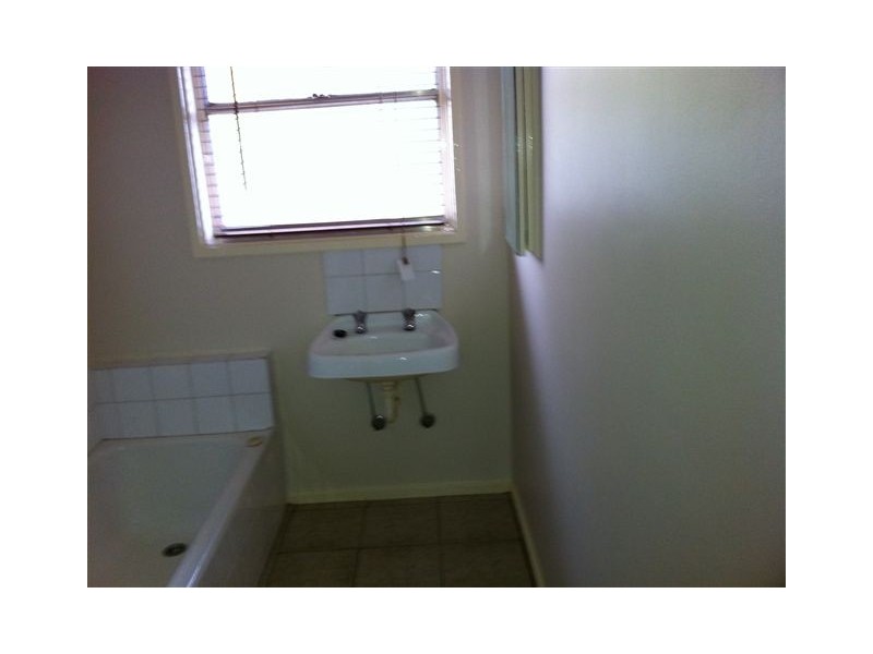 4 Watson Street, Noble Park North VIC 3174