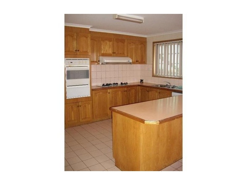 1 Cunningham Drive, Endeavour Hills VIC 3802
