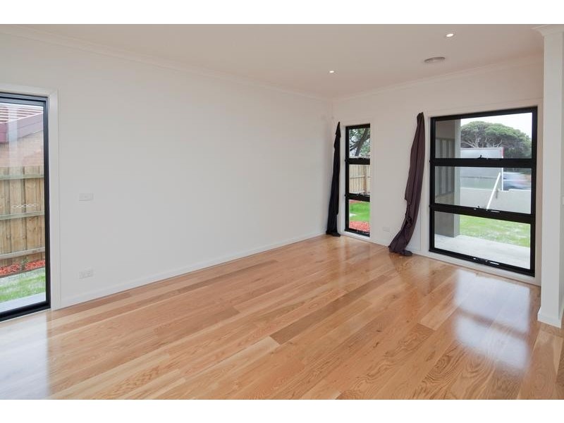 1/968 Heatherton Road, Springvale South VIC 3172