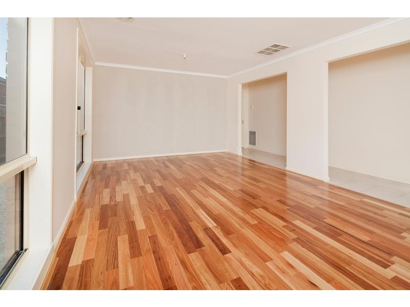 43 Albrecht Avenue, Berwick VIC 3806